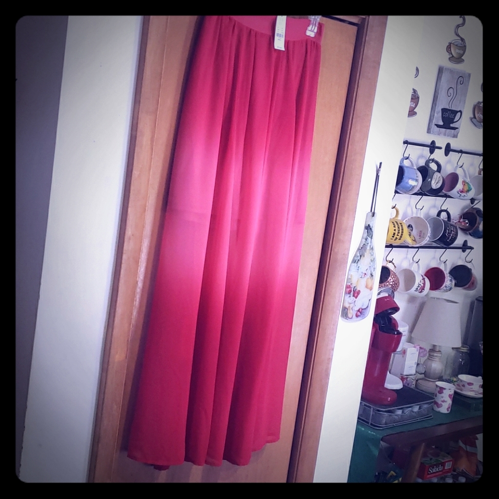Woman's Maxi skirt